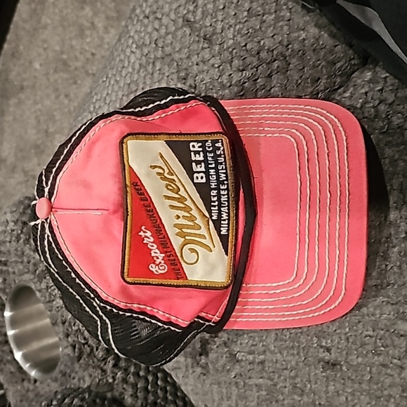 MILLER HIGH LIFE RETRO TRUCKER HAT - Picture 1 of 3